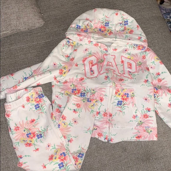 gap tracksuit baby girl